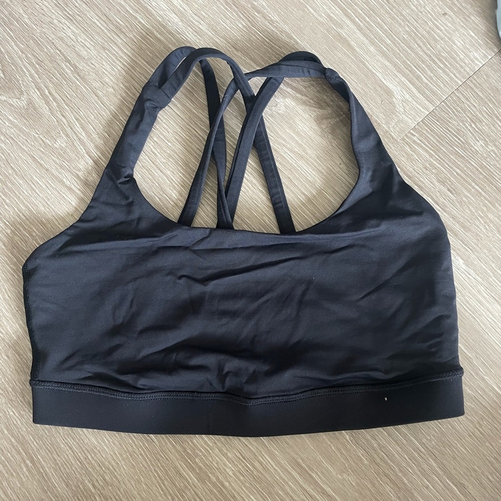 lululemon sports bra size 6!